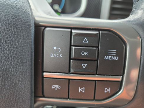 Used 2023 Ford F150 Limited image 38