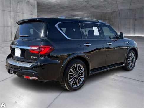Used 2021 INFINITI QX80 Sensory w/ All-Season Package image 7