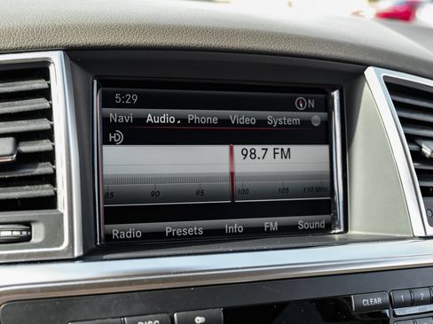 Used 2013 Mercedes-Benz ML 350 2WD image 30