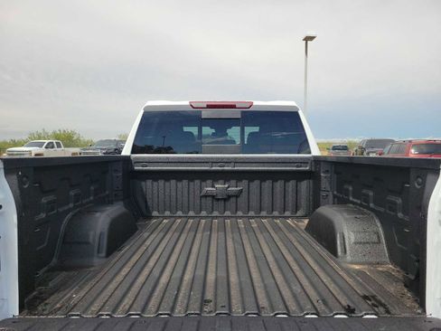 New 2026 Chevrolet Silverado 1500 LT w/ Safety Package RWD image 23