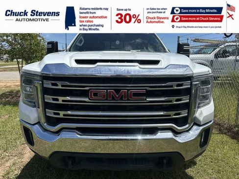 Used 2022 GMC Sierra 2500 SLE w/ SLE Convenience Package AWD/4WD image 3