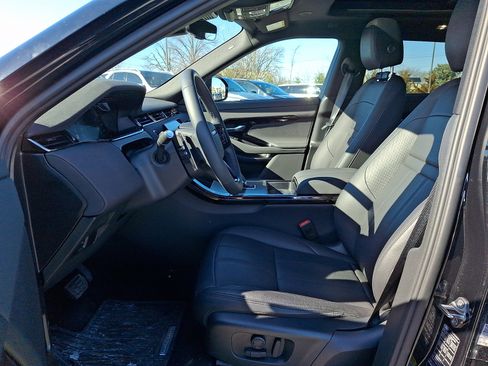 Used 2026 Land Rover Range Rover Evoque S AWD/4WD image 13