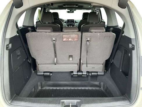 Used 2018 Honda Odyssey Touring image 22
