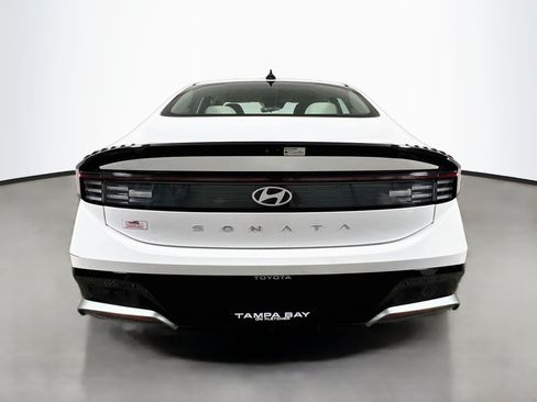 Used 2025 Hyundai Sonata SEL FWD image 6