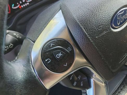 Used 2019 Ford Transit Connect XLT FWD image 24
