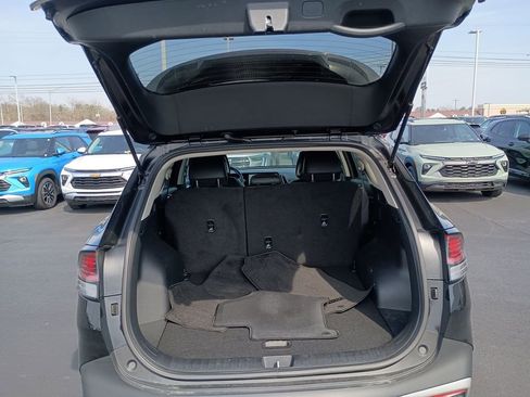 Used 2025 Kia Sportage EX image 29