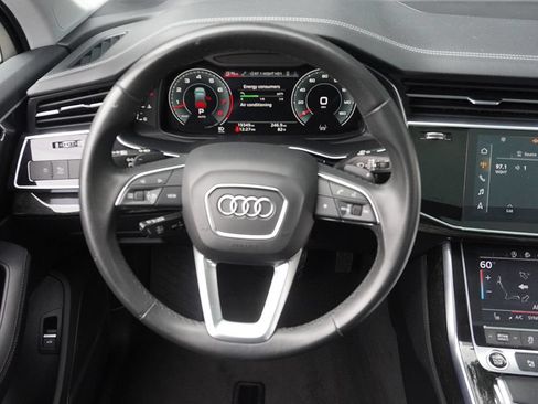 Used 2023 Audi Q7 3.0T Premium Plus AWD/4WD image 54
