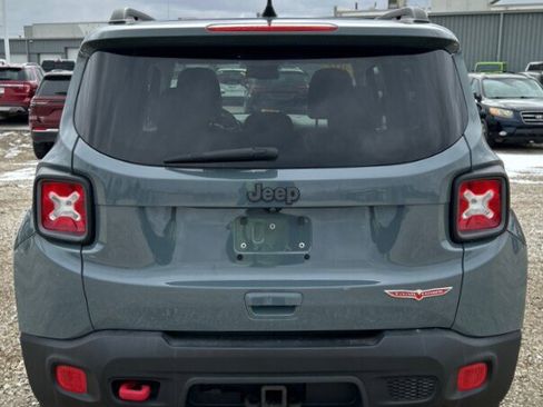 Used 2018 Jeep Renegade Trailhawk w/ Cold Weather Group II image 6