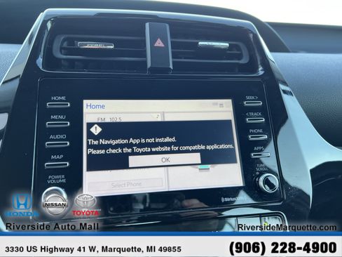 Used 2022 Toyota Prius XLE AWD/4WD image 22