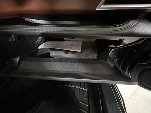 Used 2021 Subaru Outback Touring XT image 28