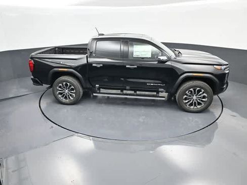 New 2026 GMC Canyon Denali image 67