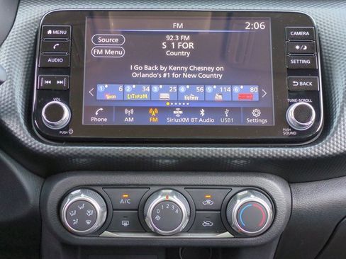 Used 2023 Nissan Kicks SV image 18