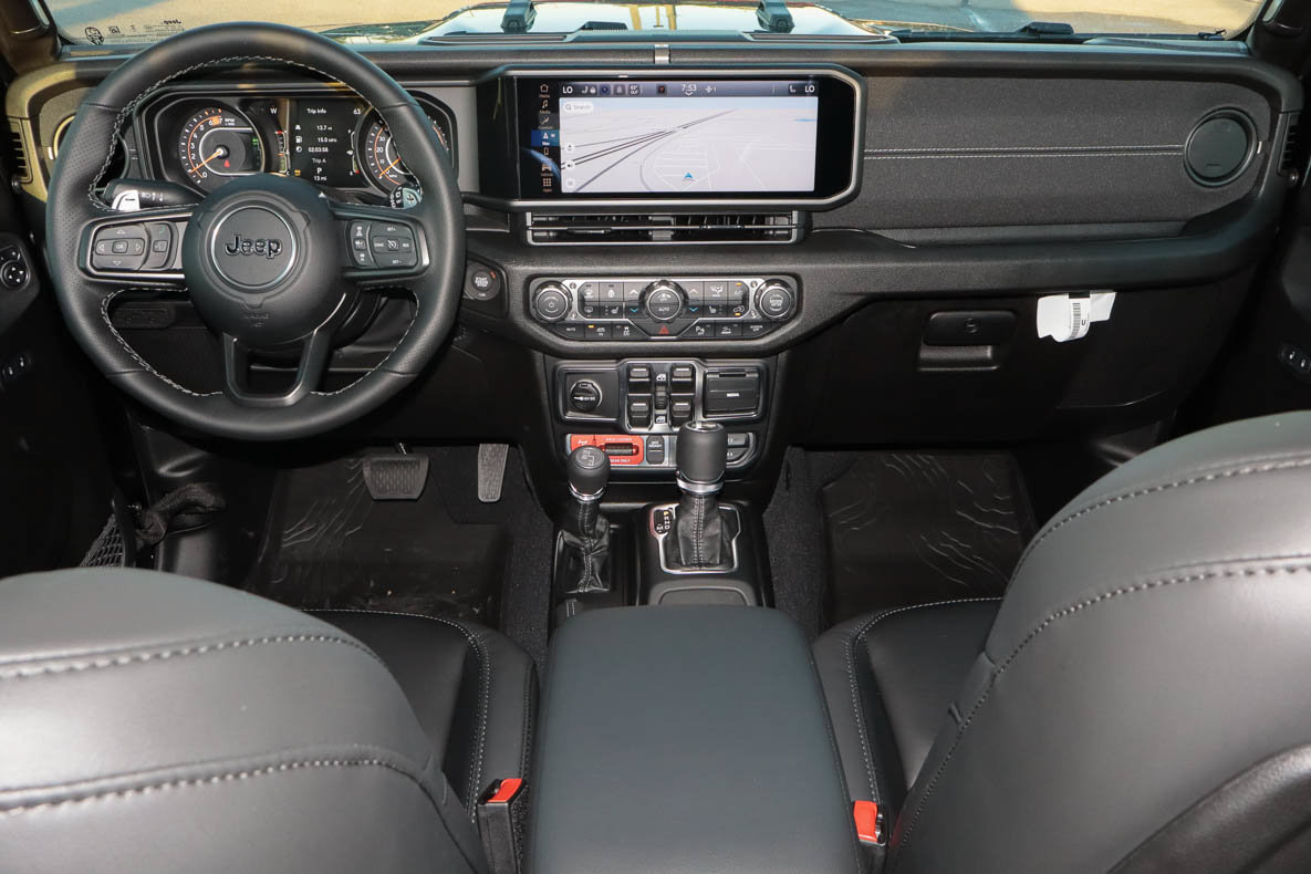 New 2027 Jeep Wrangler Unlimited Rubicon 392 AWD/4WD image 16