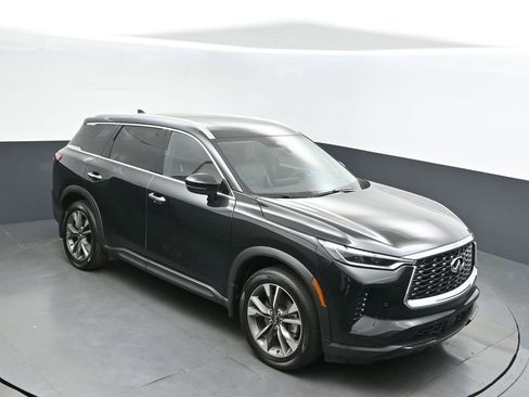 Certified 2025 INFINITI QX60 Luxe image 36