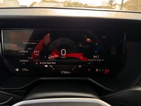 Used 2025 GMC Acadia Elevation FWD image 20
