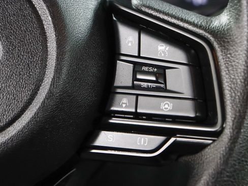 Used 2024 Subaru Crosstrek 2.0i image 14