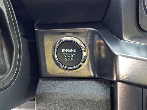 New 2025 Ford F350 Lariat w/ Lariat Ultimate Package image 36