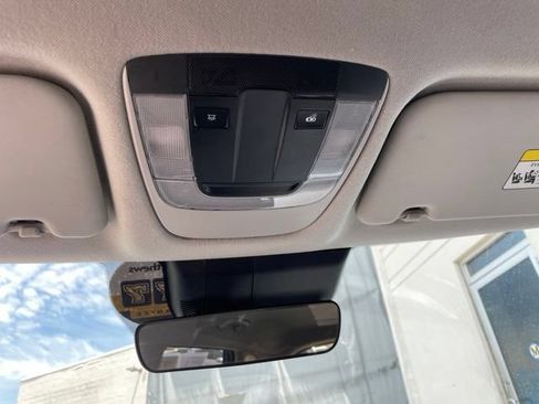 Used 2021 Kia Seltos S FWD image 17