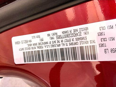 Used 2019 Dodge Grand Caravan SXT FWD image 33