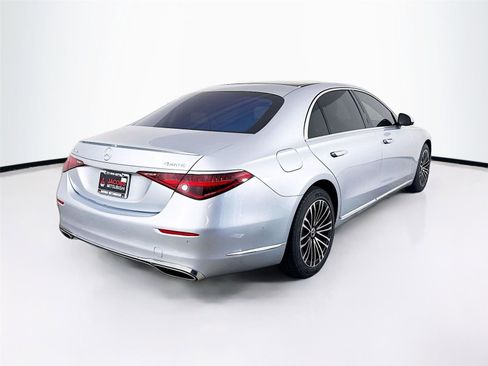 Used 2021 Mercedes-Benz S 580 4MATIC Sedan image 32