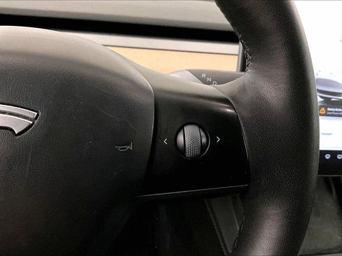 Used 2023 Tesla Model 3 Long Range image 18