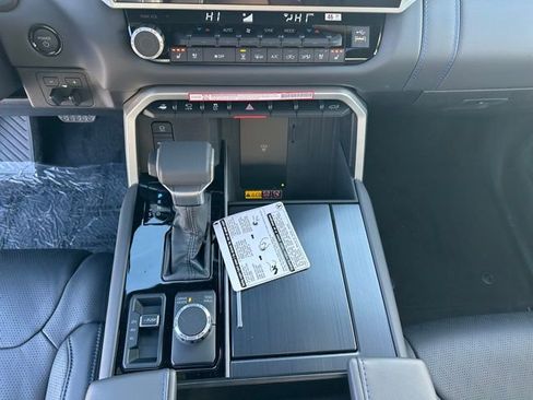New 2025 Toyota Tundra Platinum image 16