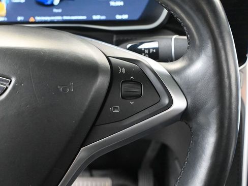 Used 2018 Tesla Model X 100D image 26