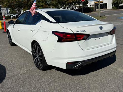 Used 2021 Nissan Altima 2.5 SR image 5