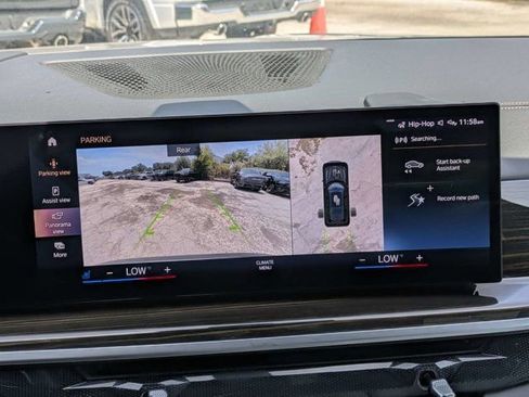 Used 2023 BMW X7 xDrive40i w/ Executive Package AWD/4WD image 23
