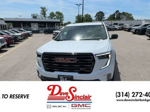 New 2026 GMC Acadia AT4 w/ Luxury Package AWD/4WD image 3
