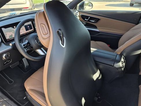 Certified 2026 Mercedes-Benz CLE 300 4MATIC Cabriolet image 18