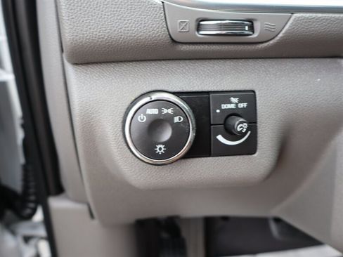 Used 2017 Chevrolet Traverse LS FWD image 20
