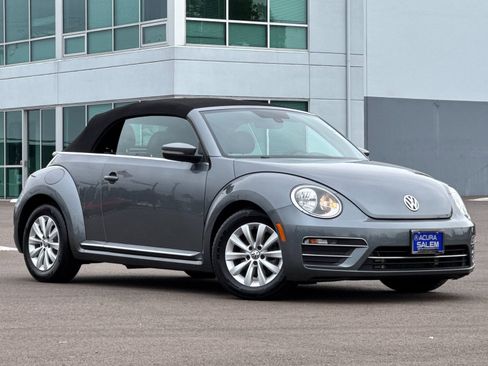 Used 2017 Volkswagen Beetle 1.8T S image 2