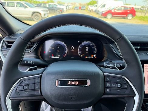 New 2026 Jeep Grand Cherokee 4WD image 14