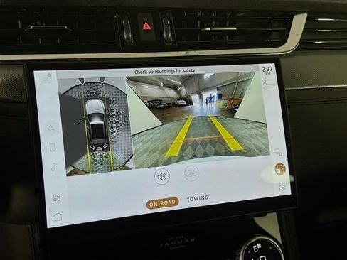 New 2025 Jaguar F-PACE SVR image 17