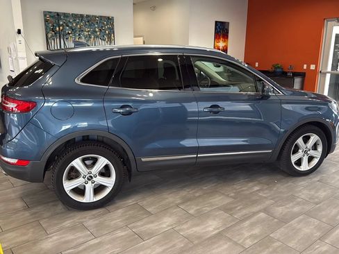 Used 2018 Lincoln MKC Premiere FWD image 8