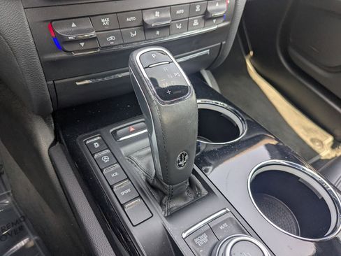 Certified 2022 Maserati Ghibli Modena image 15