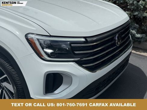 Used 2025 Volkswagen Atlas SE AWD/4WD image 14