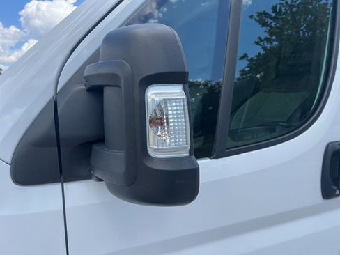 Used 2025 RAM ProMaster 3500 w/ Convenience Group FWD image 33