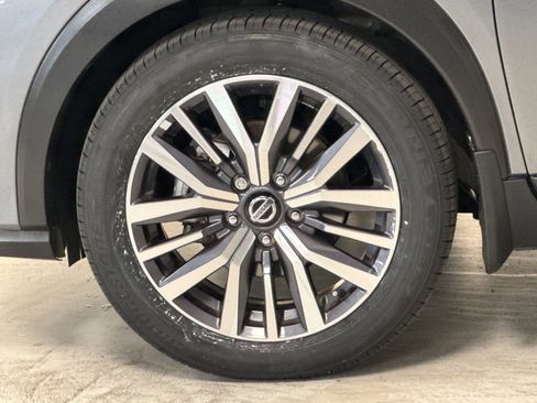 Used 2021 Nissan Kicks SV FWD image 24