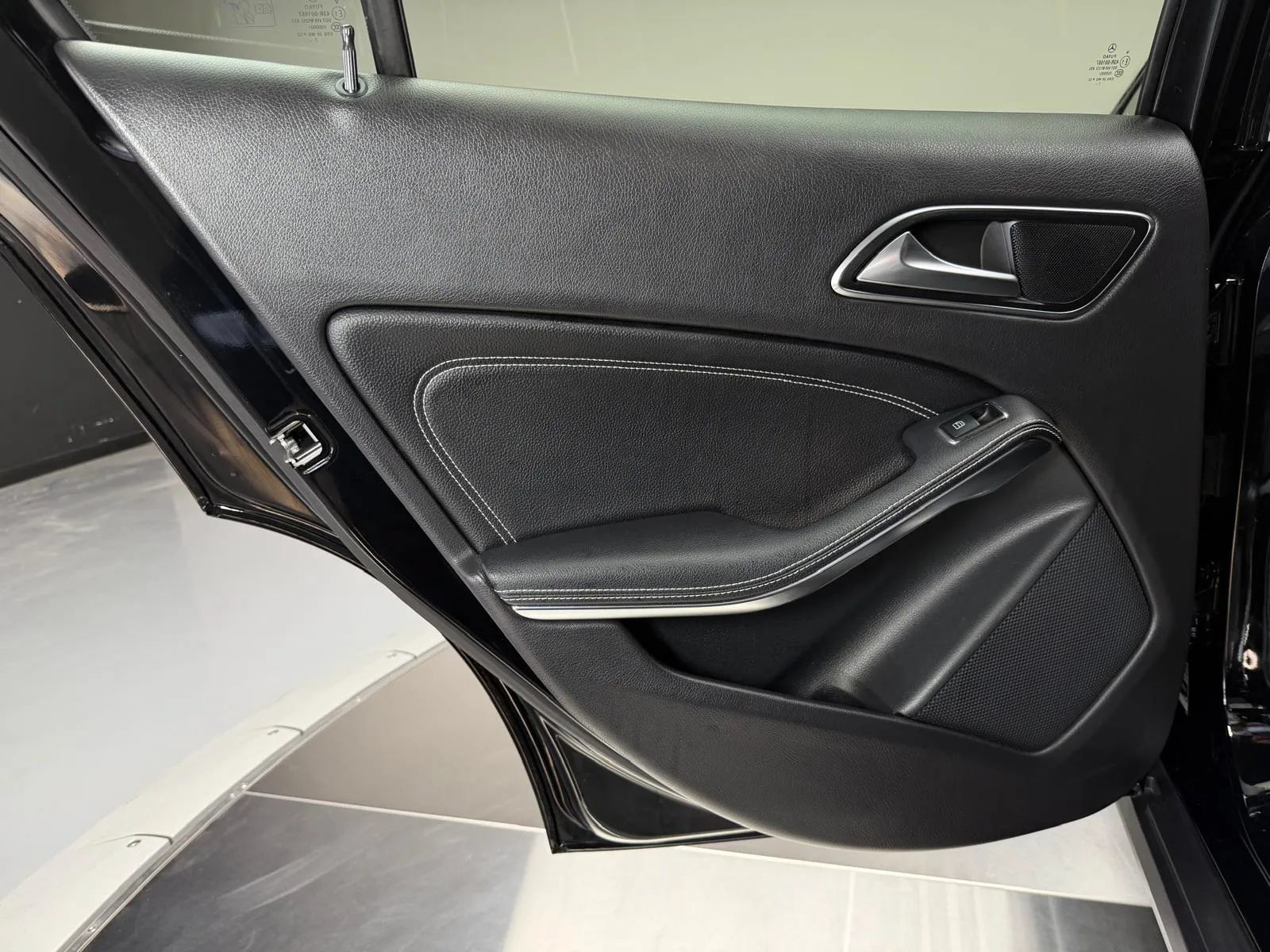 Used 2018 Mercedes-Benz GLA 250 w/ Multimedia Package image 16