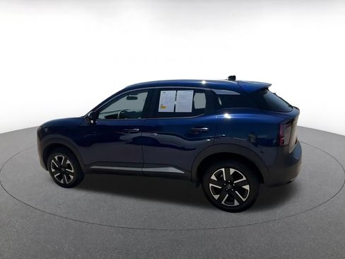 Used 2026 Nissan Kicks SV w/ Cold Weather Package AWD/4WD image 10