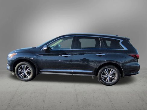 Used 2019 INFINITI QX60 Luxe w/ Essential Package image 3