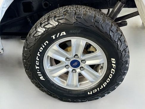 Used 2021 Ford F150 XL w/ Trailer Tow Package image 28