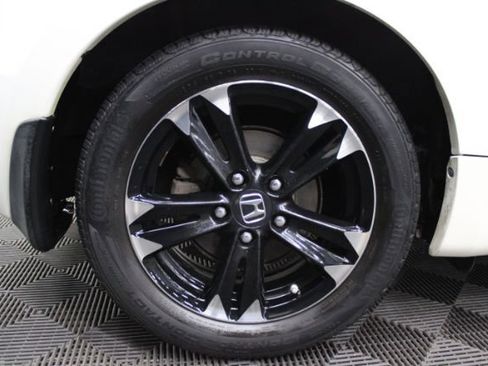 Used 2014 Honda CR-Z EX image 6