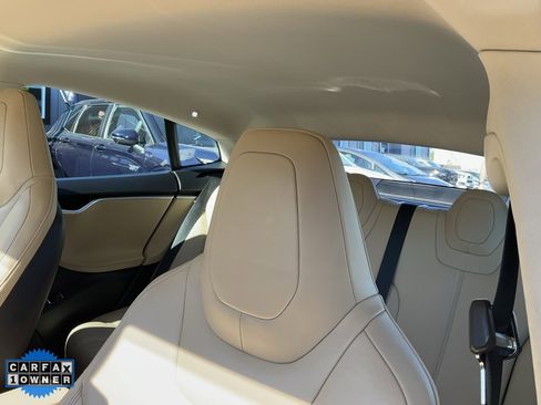 Used 2014 Tesla Model S 85 image 18