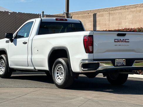 Used 2023 GMC Sierra 1500 Pro w/ Convenience Package image 6