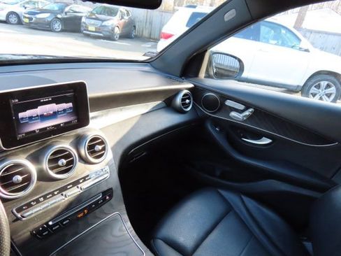 Used 2018 Mercedes-Benz GLC 300 image 21