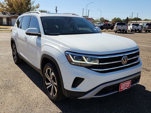 Used 2021 Volkswagen Atlas SEL Premium image 4