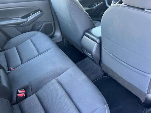 Used 2023 Nissan Altima 2.5 SV image 17